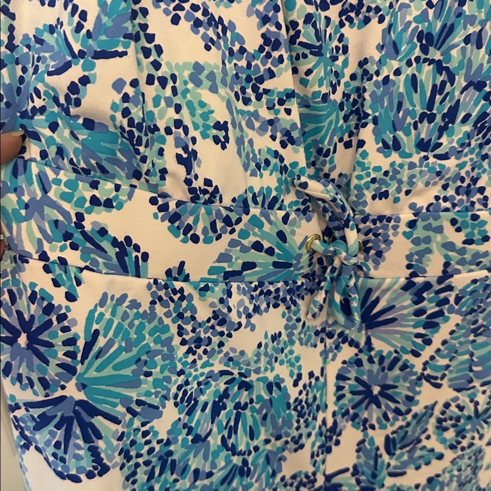 Lilly Pulitzer Jace Romper in “Shell Me You Love Me” pattern - Picture 8 of 8